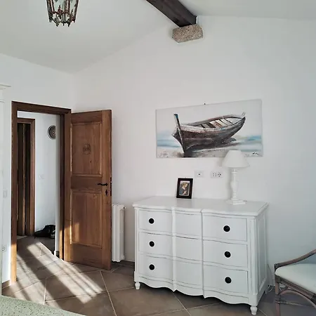 Villa Charming Sea View House In San Pantaleo