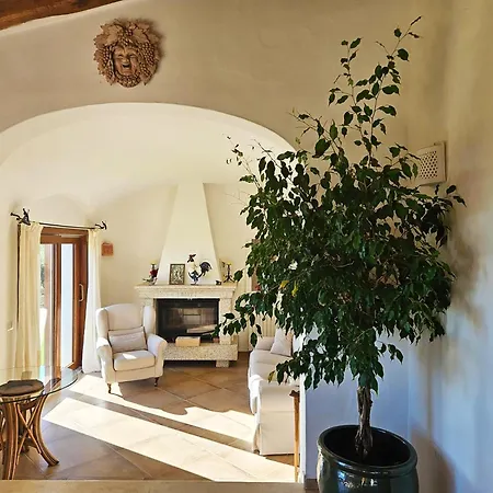 Villa Charming Sea View House In San Pantaleo