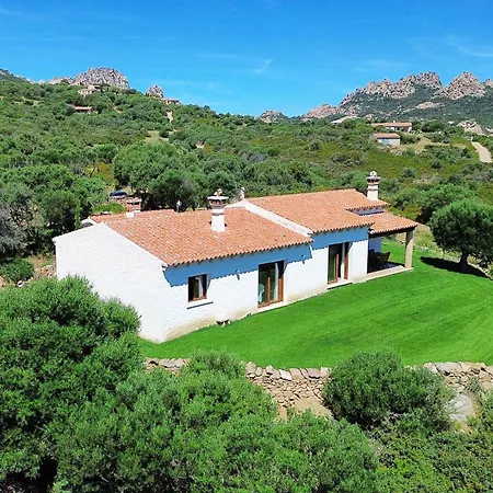 Charming Sea View House In San Pantaleo Portisco